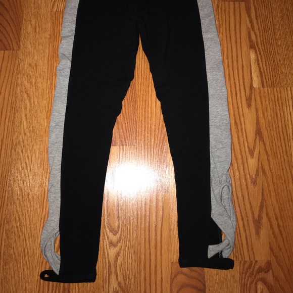 PINK VS LEGGING - Picture 4 of 4